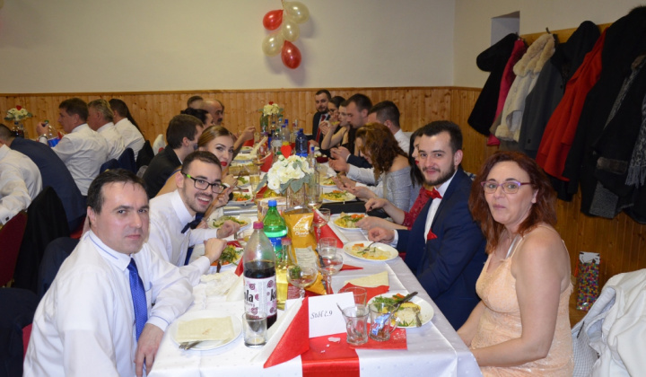 Ples 2019